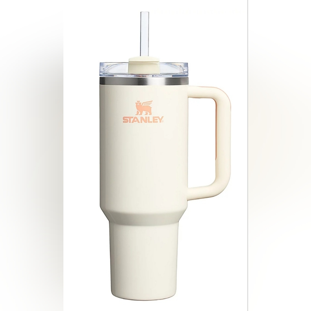 Stanley Apricot Cream Gloss 40 Oz. Tumbler - NWT